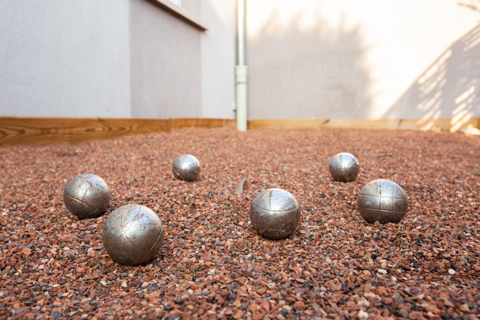 Gites Spa Strasbourg - Villa Cerf - Spa Prive, Sauna, Borne D'Arcade, Babyfoot Ittenheim Exterior foto